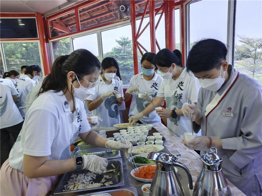 東禪佛教學院  茶禪一味讀書會